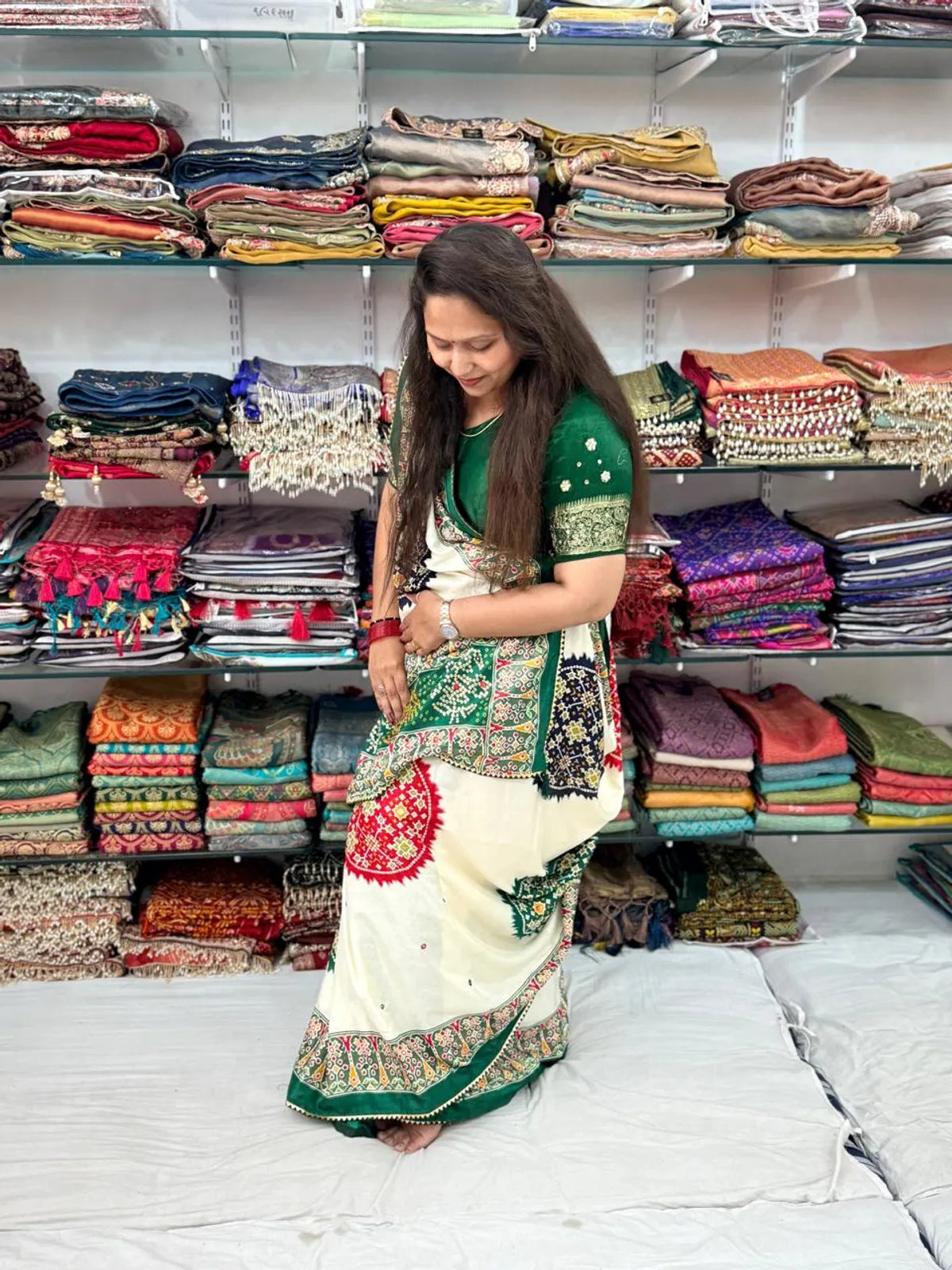 GREEN AND OFFWHITE KASUMBOO SAREE