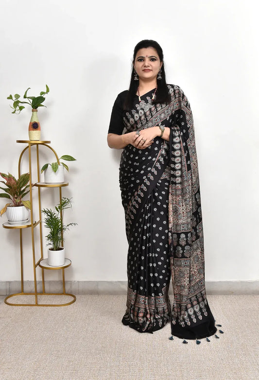 BLACK COLOR AJRAKH LOTUS SAREE