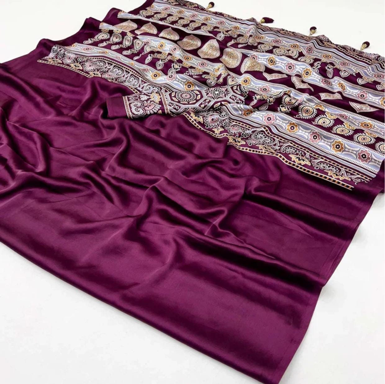 DESIGNER MAGENTA AJRAKH PALLU SAREE