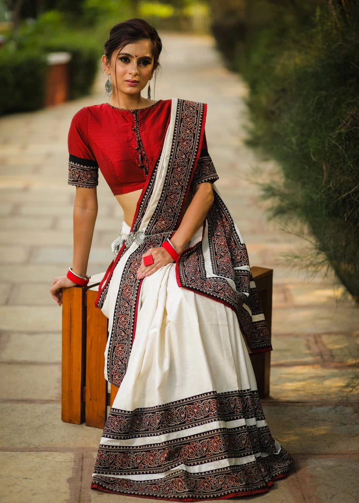 CREAM WITH MAROON BLACK BEAUTIFUL BORDER SAREE
