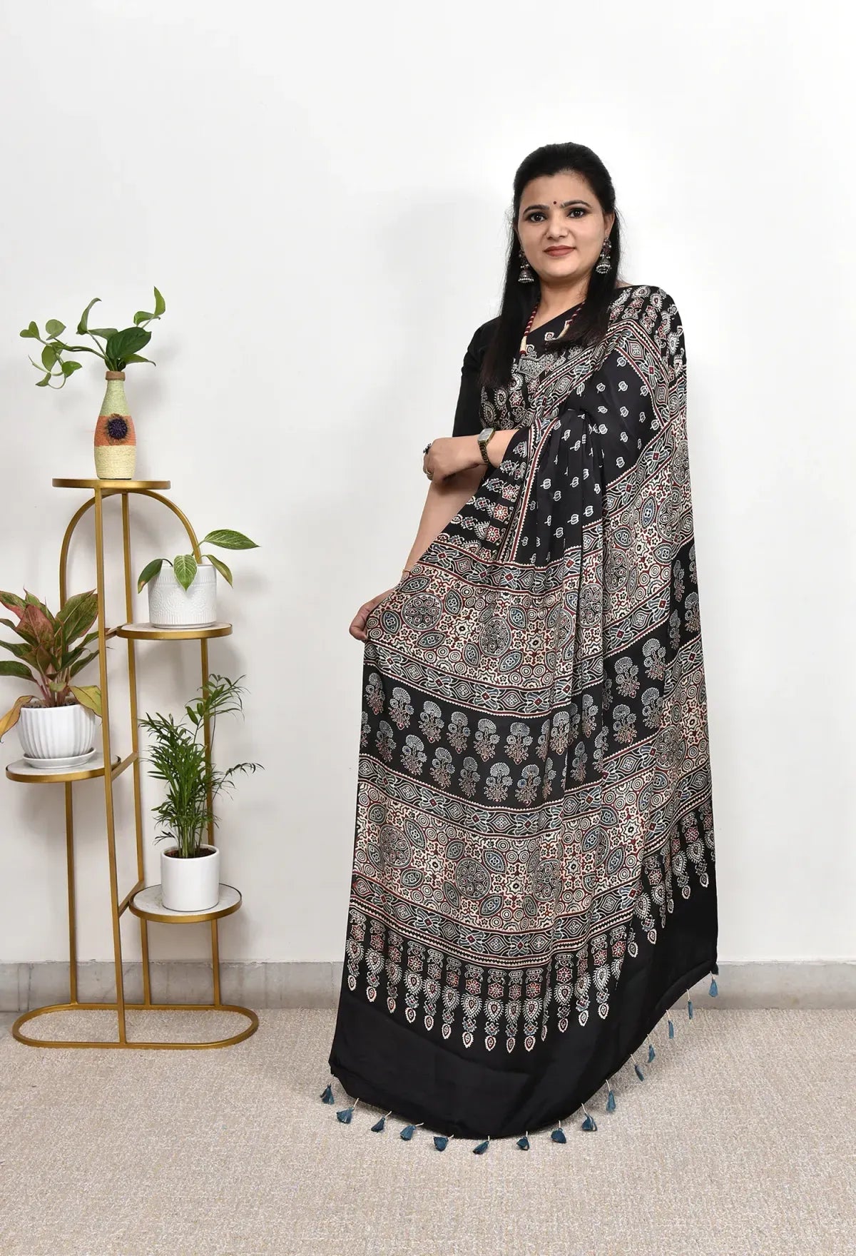 BLACK COLOR AJRAKH LOTUS SAREE