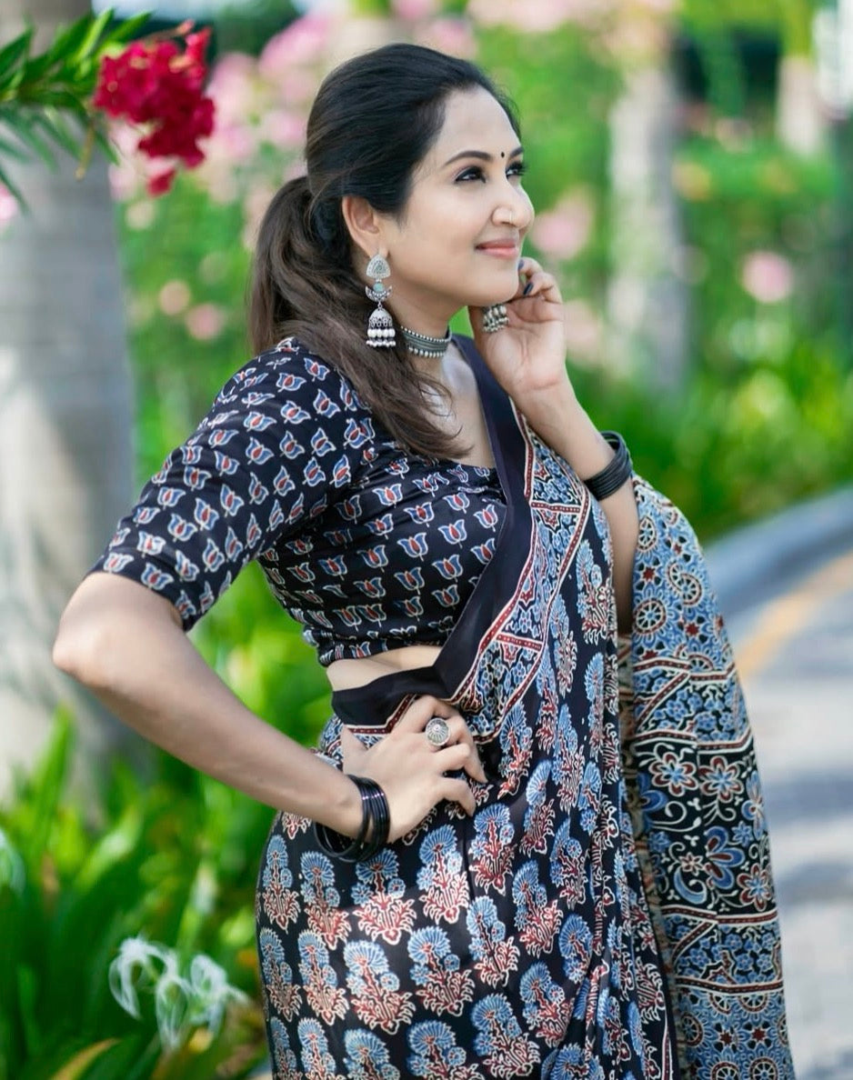 BLACK COLOR AJRAKH FLOWER SAREE