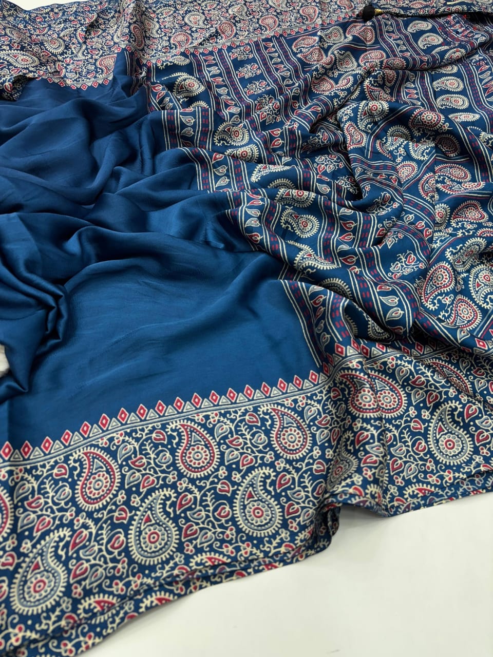 TEAL COLOR AJRAKH SAREE(SMALL KERI)